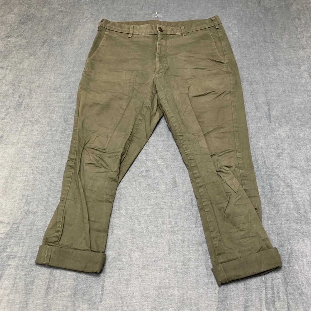Uniqlo Chino Pants Mens 33x34 Olive Green Cotton Stretch Flat Front Business